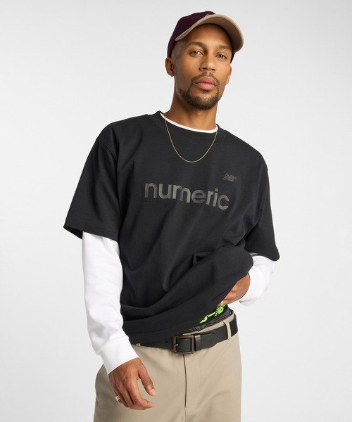 NEW BALANCE（ニューバランス）の「Numeric ショートスリーブTシャツ（Tシャツ/カットソー・メンズ・ブラック/グレイッシュベージュ・X-LARGE/LARGE/MEDIUM/SMALL）」の10枚目の写真