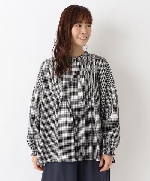 one'sterrace(ワンズテラス)の「コットン ピンタックブラウス(シャツ/ブラウス・レディース・アイボリー系8/ネイビー系5/ブラック系8/その他・02)」の1枚目の写真