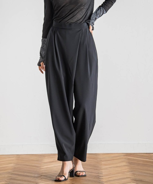 Droite lautreamont（ドロワットロートレアモン）の「ステファニーラップパンツ≪洗濯機で洗える≫（その他パンツ・レディース・イエロー/ブラック・M）」の2枚目の写真