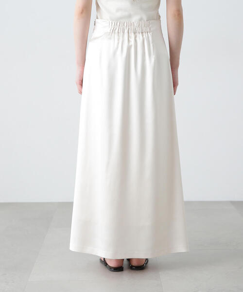 N.(N. Natural Beauty Basic)(エヌエヌナチュラルビューティーベーシック)の「サテンナロースカート(スカート・レディース・ネイビー/オフホワイト・SMALL/MEDIUM)」の10枚目の写真