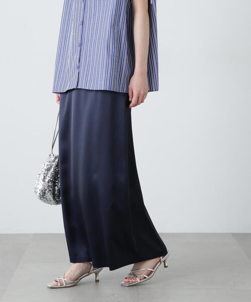 N.(N. Natural Beauty Basic)(エヌエヌナチュラルビューティーベーシック)の「サテンナロースカート(スカート・レディース・ネイビー/オフホワイト・SMALL/MEDIUM)」の17枚目の写真