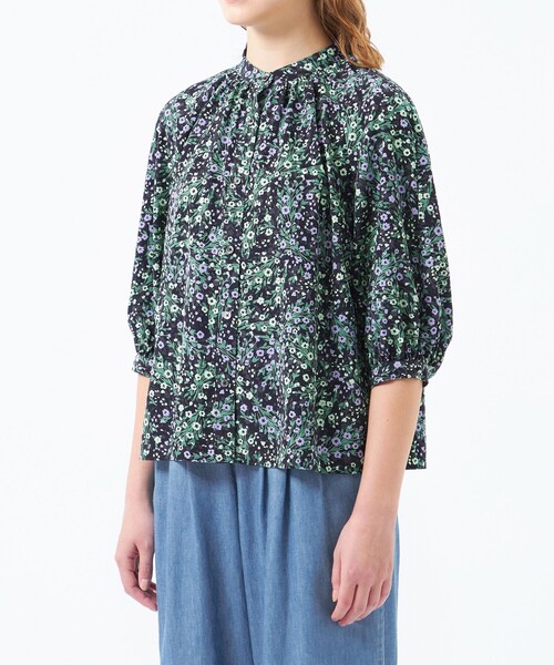 MACKINTOSH PHILOSOPHY（ﾏｯｷﾝﾄｯｼｭ ﾌｨﾛｿﾌｨｰ）の「ブーケプリントブラウス（シャツ/ブラウス・レディース・ホワイト系その他/ダークネイビー・38/36/34）」の6枚目の写真