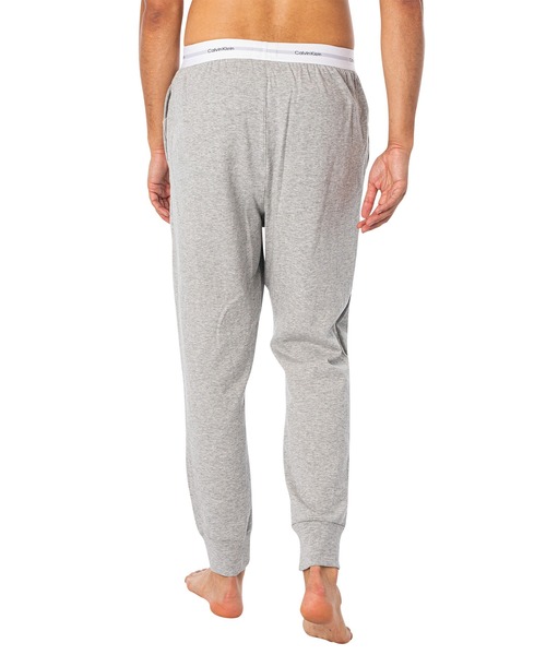 Calvin Klein（カルバン・クライン）の「【 Calvin Klein / カルバン クライン 】- メンズ スウェット ジョガー パンツ ラウンジウェア（スウェットパンツ・メンズ・ブラック/グレー・M/S/L）」の11枚目の写真