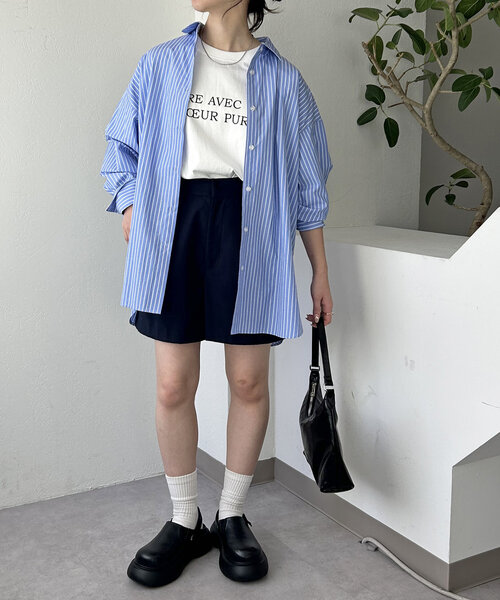 DISCOAT(ディスコート)の「【WEB限定】VIVREロゴプリントTシャツ(Tシャツ/カットソー・レディース・ホワイト/ホワイト系その他/ネイビー・MEDIUM)」の13枚目の写真