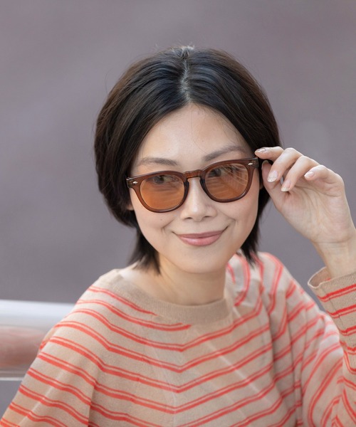 Munich（ミューニック）の「ウェリントン型調光サングラス（サングラス・レディース・ブラック/ブラウン/グレー・FREE）」の15枚目の写真