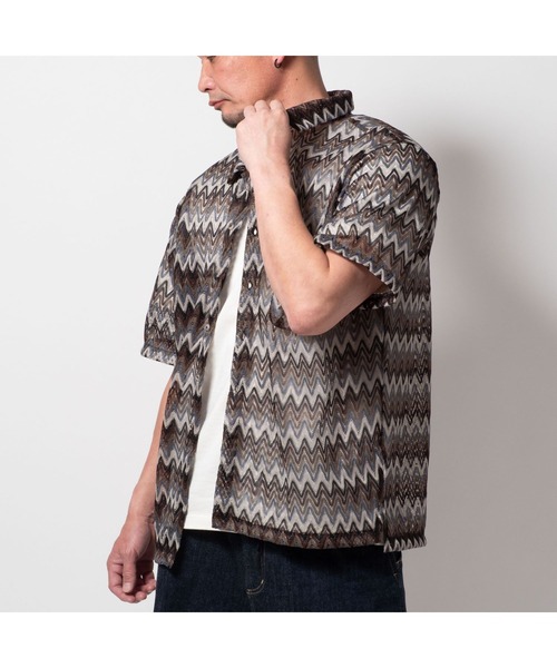 BAYBLO（ベイブロ）の「(SA) レースシアー 総柄 半袖シャツ（シャツ/ブラウス・メンズ・ホワイト系その他/レッド系その他/グリーン系その他/ブラウン系その他・L/M/LL）」の6枚目の写真