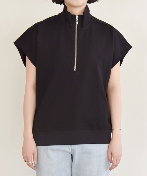 quaranciel(カランシエル)の「quaranciel:〈洗濯機可能〉ライト ポンチ ハーフジップ フレンチスリーブ TEE(Tシャツ/カットソー・レディース・オフホワイト/カーキ/ブラック・ONE SIZE)」の7枚目の写真