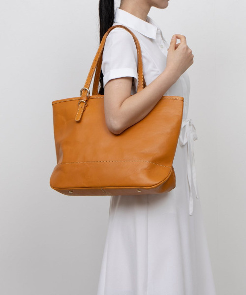 ペルケ（perche’）/ペルケ perche / 牛革アジャストハンドルA4トート ペルケ perche / 牛革アジャストハンドルA4トート（トートバッグ