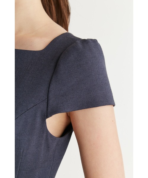 CELFORD（セルフォード）の「ベルト付きアシメペプラムタイト