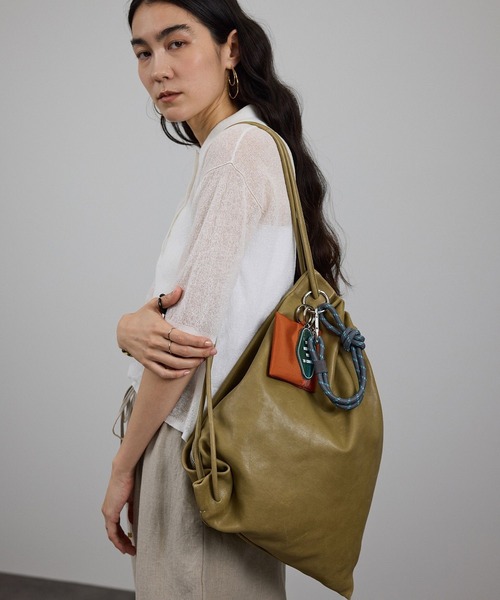 SALON adam et rope'（サロン アダム エ ロペ）の「パラコードマルチ