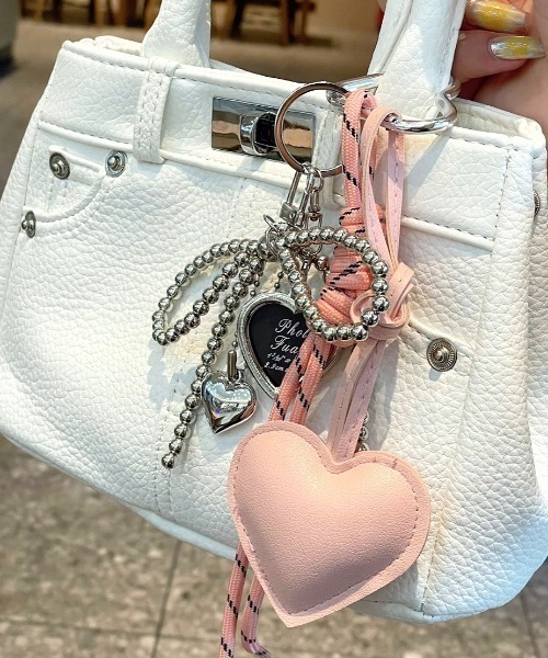 セール】ハートカラビナ付きリボン×ハートバッグチャーム/マルチ