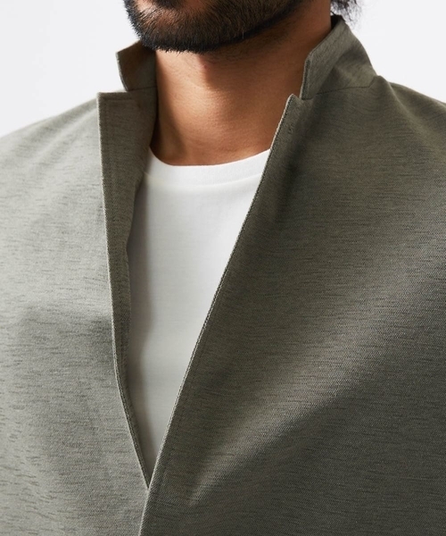 MICHEL KLEIN HOMME (ミッシェルクランオム)の「カットコンバーチブルジャケット(テーラードジャケット・メンズ・ホワイト/ブラック/カーキ・MEDIUM/LARGE/X-LARGE)」の13枚目の写真