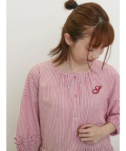 Samansa Mos2（サマンサ モスモス）の「【S/Mサイズ】イニシャル刺繍7分袖ティアードワンピース（ワンピース・レディース・レッド/ネイビー/ブラック/チャコールグレー・M/S）」の11枚目の写真