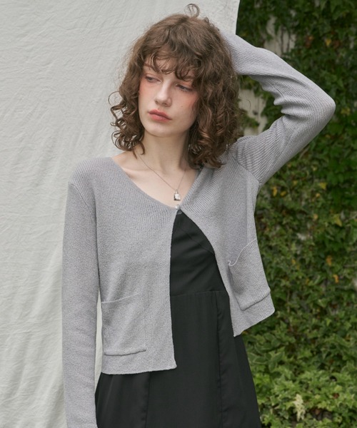 GIUNON（ジウノン）の「square motif necklace / スクエアモチーフネックレス（ネックレス・レディース・シルバー・FREE）」の11枚目の写真