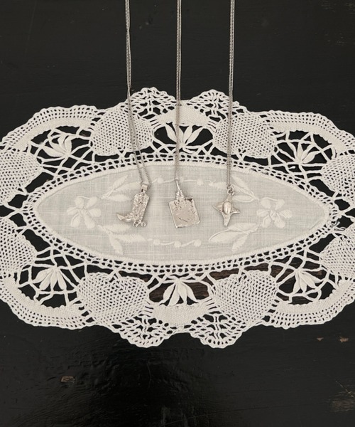 GIUNON（ジウノン）の「square motif necklace / スクエアモチーフネックレス（ネックレス・レディース・シルバー・FREE）」の21枚目の写真