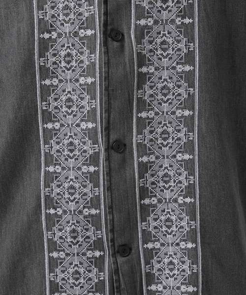BAYFLOW(ベイフロー)の「インディアパターン刺繍シャツ(シャツ/ブラウス・メンズ・ブルー/ブラック・MEDIUM/LARGE)」の3枚目の写真