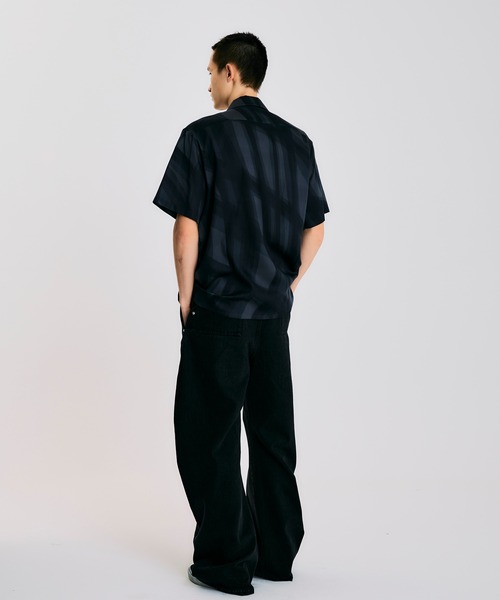 NOISE MAKER（ノイズメーカー）の「サテンオープンカラーシャツ【MADE IN JAPAN】（シャツ/ブラウス・メンズ・ブラック・M/L/XL）」の3枚目の写真