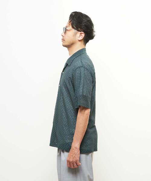 MEN'S MELROSE(メンズメルローズ)の「テクスチャーメッシュオープンカラーシャツ(シャツ/ブラウス・メンズ・ブラック/グリーン・2/4/3)」の4枚目の写真