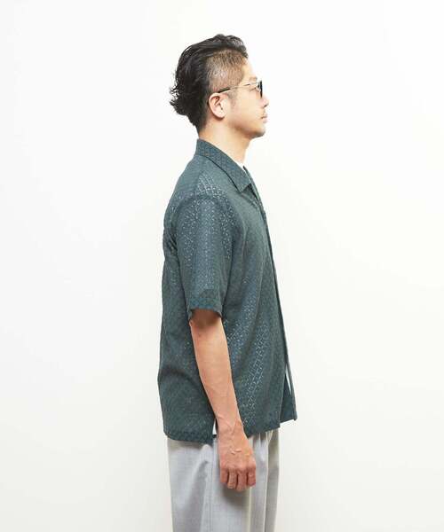 MEN'S MELROSE(メンズメルローズ)の「テクスチャーメッシュオープンカラーシャツ(シャツ/ブラウス・メンズ・ブラック/グリーン・2/4/3)」の6枚目の写真