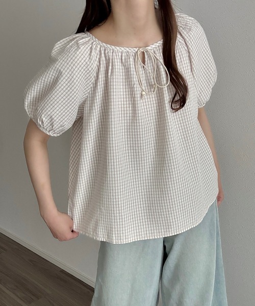 Cham.（チャム）の「ボリュームスリーブチェックブラウス（シャツ/ブラウス・レディース・ピンク/ベージュ/ミント・F）」の6枚目の写真