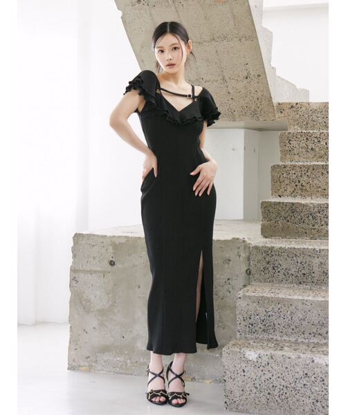 EATME（イートミー）の「ベルテッドラッフルフリルワンピース（ワンピース・レディース・グレー/ブラック/アイボリー・FREE）」の6枚目の写真