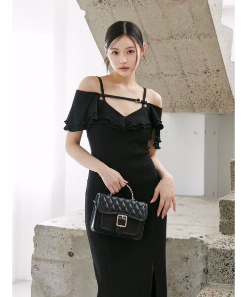 EATME（イートミー）の「ベルテッドラッフルフリルワンピース（ワンピース・レディース・グレー/ブラック/アイボリー・FREE）」の7枚目の写真