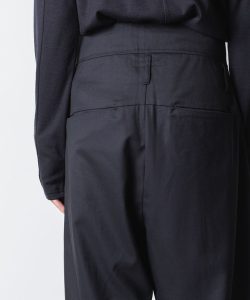 ATTACHMENT（アタッチメント）の「T/W/SI ストレッチギャバジン フラップトラウザーズ / T/W/SI STRETCH GABARDINE FLAP TROUSERS（スラックス・メンズ・グレー系/ブラック系/ダークネイビー/ブラック・1/2）」の6枚目の写真