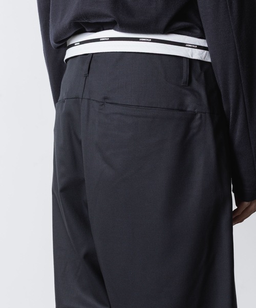 ATTACHMENT（アタッチメント）の「T/W/SI ストレッチギャバジン フラップトラウザーズ / T/W/SI STRETCH GABARDINE FLAP TROUSERS（スラックス・メンズ・グレー系/ブラック系/ダークネイビー/ブラック・1/2）」の7枚目の写真