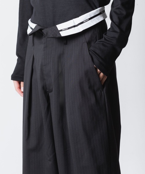 ATTACHMENT（アタッチメント）の「T/W/SI ストレッチギャバジン フラップトラウザーズ / T/W/SI STRETCH GABARDINE FLAP TROUSERS（スラックス・メンズ・グレー系/ブラック系/ダークネイビー/ブラック・1/2）」の16枚目の写真