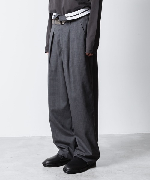 ATTACHMENT（アタッチメント）の「T/W/SI ストレッチギャバジン フラップトラウザーズ / T/W/SI STRETCH GABARDINE FLAP TROUSERS（スラックス・メンズ・グレー系/ブラック系/ダークネイビー/ブラック・1/2）」の22枚目の写真