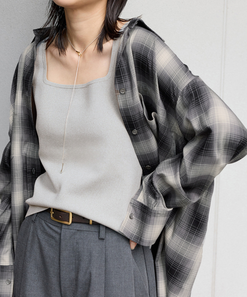 JOURNAL STANDARD（ジャーナルスタンダード）の「《追加3》スクエアネックニットタンク（タンクトップ・レディース・アイボリー/チャコールグレー/ネイビー・FREE）」の11枚目の写真