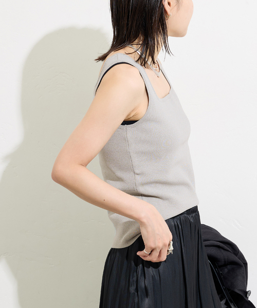 JOURNAL STANDARD（ジャーナルスタンダード）の「《追加3》スクエアネックニットタンク（タンクトップ・レディース・アイボリー/チャコールグレー/ネイビー・FREE）」の17枚目の写真