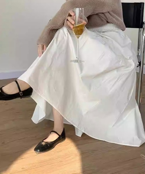 SallyLunn(サリーラン)の「【存在感のある一枚】ボリュームティアードスカート(スカート・レディース・ホワイト/ベージュ/カーキ/ブラック・FREE)」の12枚目の写真