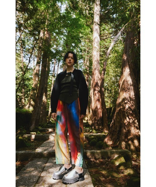 OMMO（オーエムエムオー）の「EVOLVE PRINT PT（その他パンツ・レディース・レッド/グリーン・SMALL/MEDIUM）」の3枚目の写真