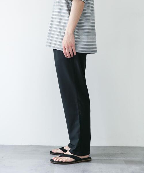 URBAN RESEARCH DOORS(アーバンリサーチドアーズ)の「『速乾/接触冷感/イージーケア』ウールライクイージートラウザー(スラックス・メンズ・ベージュ系その他/グレー/ブラック・SMALL/MEDIUM/LARGE)」の13枚目の写真