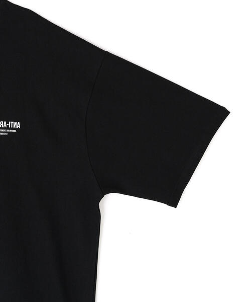 A4A(エーフォーエー)の「A4A/エーフォーエー/BLACK S/S TEE MOUTH(Tシャツ/カットソー・メンズ・ブラック・S/M/L)」の6枚目の写真