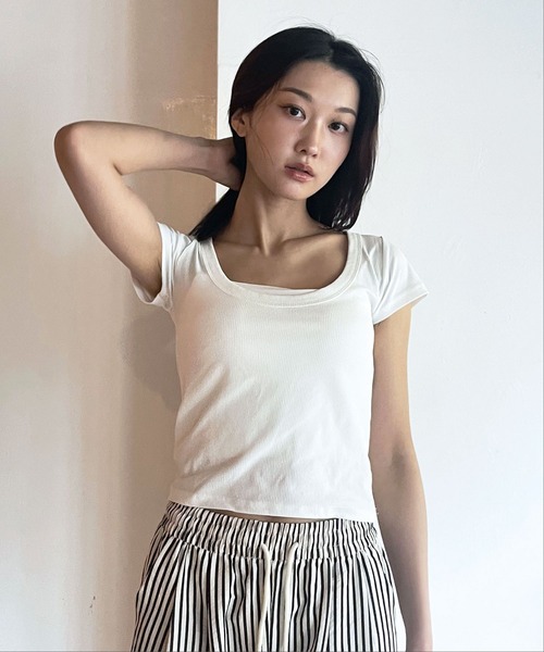 FOLLOWIN（フォロウィン）の「[FLW MADE]ベーシックラウンドネックリブTシャツ（Tシャツ/カットソー・レディース・イエロー/ピンク/ブラック/ホワイト・FREE）」の9枚目の写真