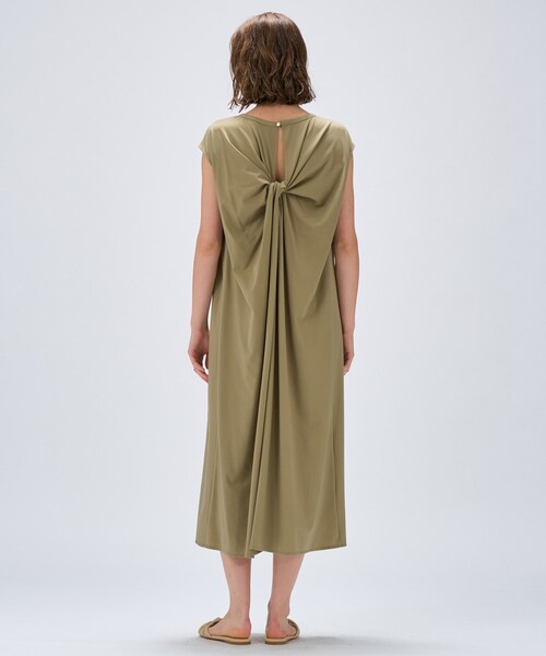 cloenc（クロエンス）の「【手洗い可】バックツイストワンピース（ワンピース・レディース・カーキ/ブラック・02）」の3枚目の写真