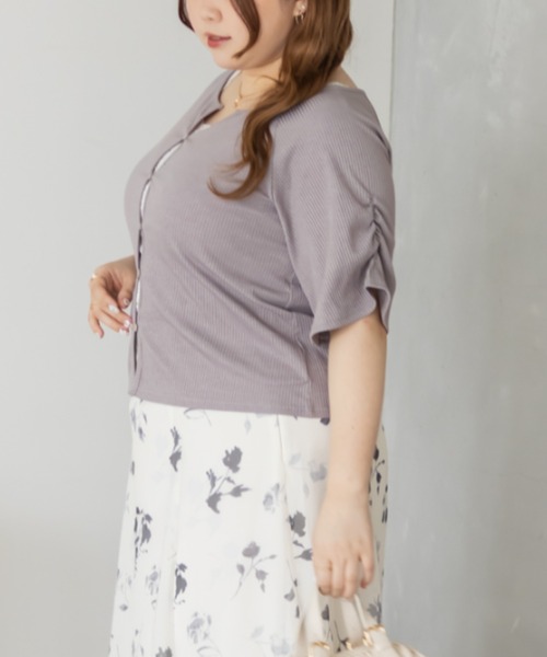 CLETTE(クレット)の「フロントボタンキーネックプルオーバー(Tシャツ/カットソー・レディース・ブラック/アイボリー/ラベンダー・3L/4L/LL)」の12枚目の写真