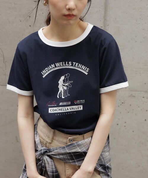 FREE'S MART（フリーズマート）の「レトロスポーツプリントＴシャツ（Tシャツ/カットソー・レディース・ホワイト/ブラウン/ネイビー・FREE）」の3枚目の写真