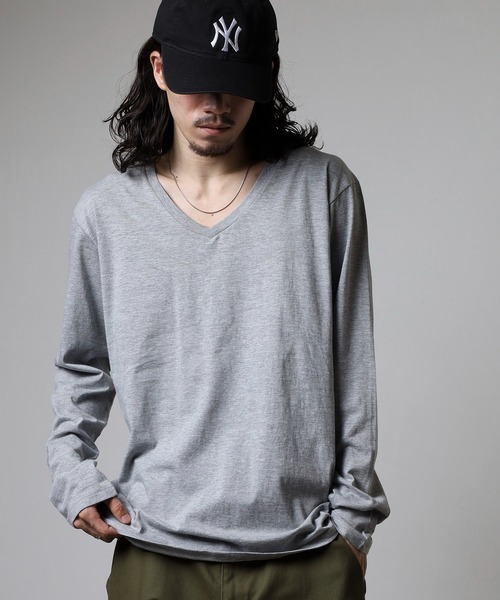 TRUSS(トラス)の「TRUSS スリムフィットVネックロングスリーブTシャツ(Tシャツ/カットソー・レディース・ヘザーグレー/ピンク・S/XL/L/M)」の14枚目の写真