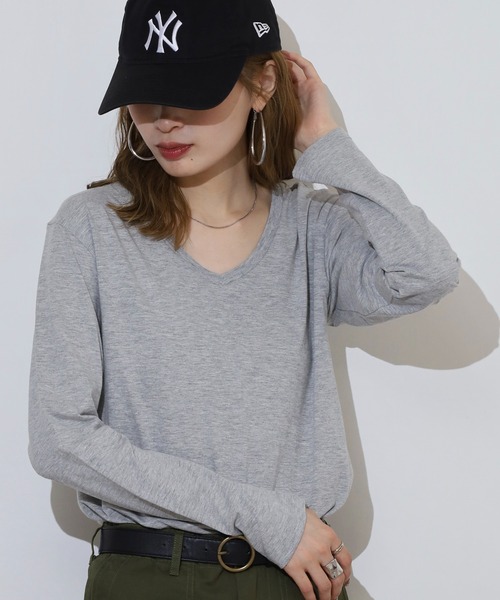 TRUSS(トラス)の「TRUSS スリムフィットVネックロングスリーブTシャツ(Tシャツ/カットソー・レディース・ヘザーグレー/ピンク・S/XL/L/M)」の8枚目の写真