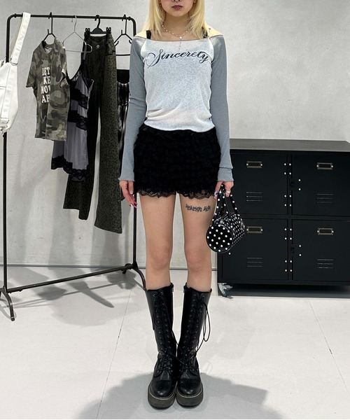 sedacle girl(セダクルガール)の「スラブシアーオフショルロンT(Tシャツ/カットソー・レディース・ブラック/グレー・SMALL/MEDIUM)」の17枚目の写真