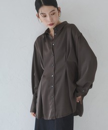 マットサテン タックシャツ
