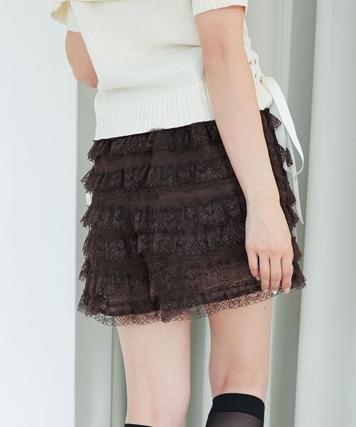 MAJESTIC LEGON（マジェスティックレゴン）の「レースティアードショートパンツ（その他パンツ・レディース・アイボリー/ブラック/ブラウン・MEDIUM）」の20枚目の写真