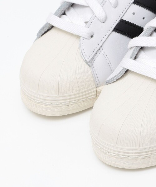 adidas(アディダス)の「adidas: SUPERSTAR 82(スニーカー・メンズ・ホワイト/ブラック・8/10/9/11)」の4枚目の写真