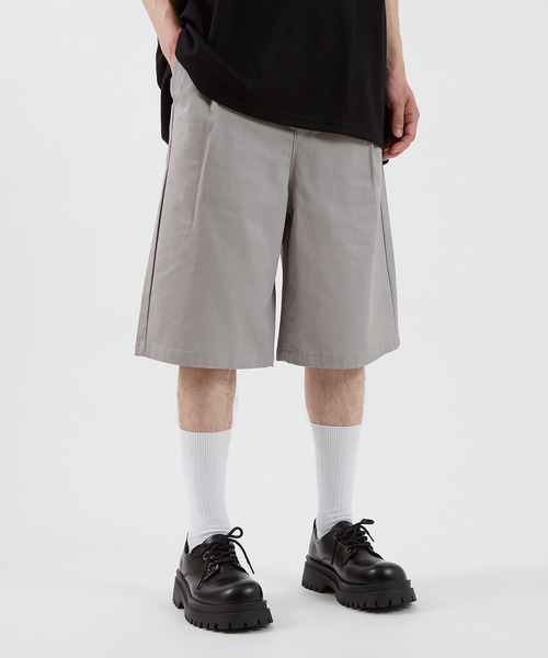 improves（インプローブス）の「ワイドシルエット バミューダパンツ（その他パンツ・メンズ・ホワイト/キナリ/ブラック/ベージュ/カーキ/サックスブルー/ネイビー/ライトグレー/グレー・MEDIUM/LARGE/X-LARGE）」の4枚目の写真