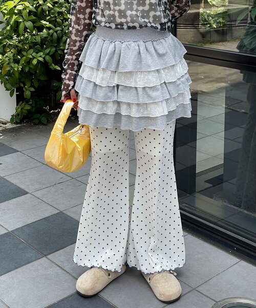 HELLO.SANFRANCISCO(ハローサンフランシスコ)の「【HELLO.SANFRANCISCO/ハローサンフランシスコ】アソート柄フロッキープリントフレアパンツ(その他パンツ・レディース・ブラック/ホワイト/ブラック系その他/ホワイト系その他・MEDIUM/SMALL)」の22枚目の写真