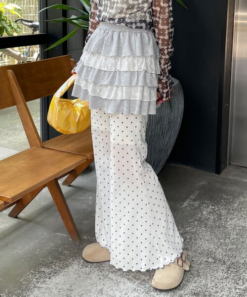 HELLO.SANFRANCISCO(ハローサンフランシスコ)の「【HELLO.SANFRANCISCO/ハローサンフランシスコ】アソート柄フロッキープリントフレアパンツ(その他パンツ・レディース・ブラック/ホワイト/ブラック系その他/ホワイト系その他・MEDIUM/SMALL)」の15枚目の写真