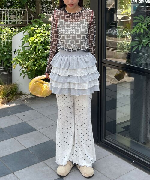 HELLO.SANFRANCISCO(ハローサンフランシスコ)の「【HELLO.SANFRANCISCO/ハローサンフランシスコ】アソート柄フロッキープリントフレアパンツ(その他パンツ・レディース・ブラック/ホワイト/ブラック系その他/ホワイト系その他・MEDIUM/SMALL)」の17枚目の写真